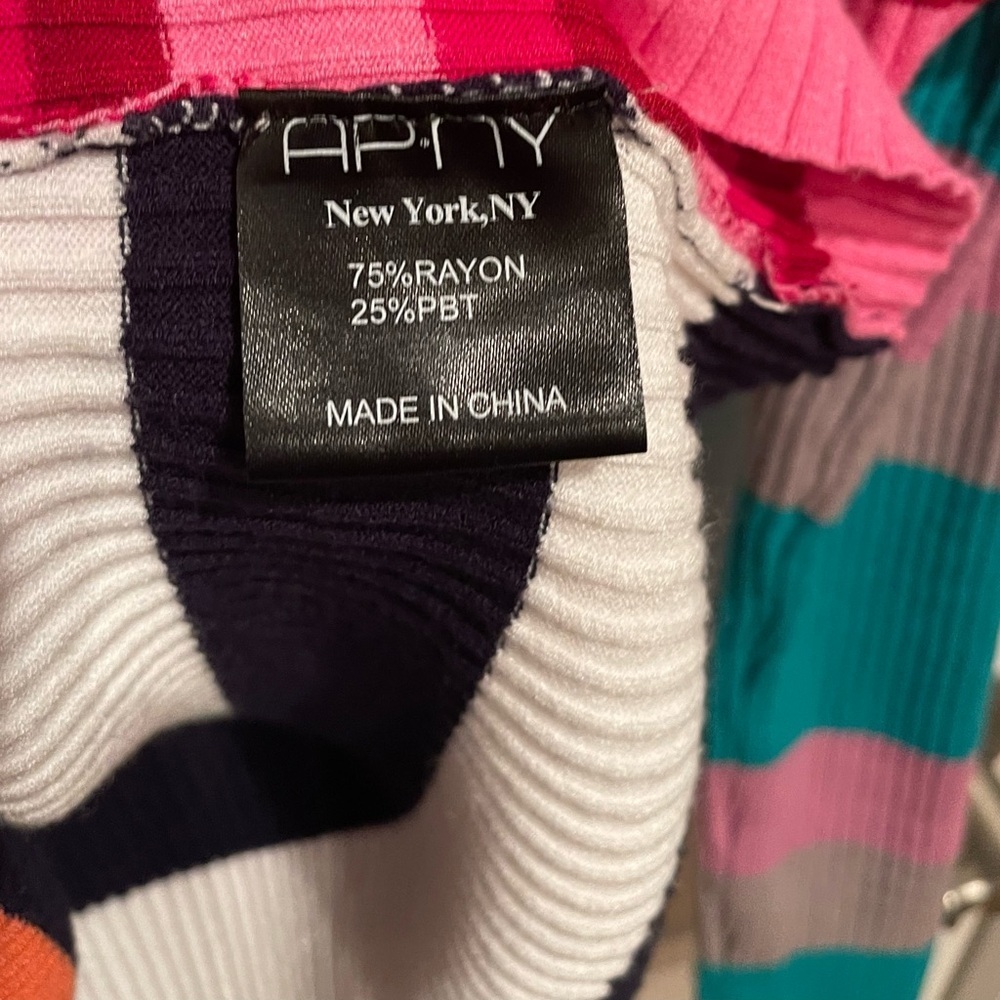 APNY Colorful Striped Long Sleeve Sweater M - Picture 2 of 5
